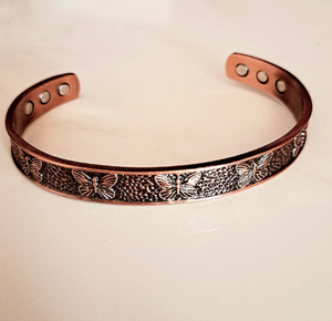 Minimalist Butterfly Relief Engraved Magnetic Solid Copper Wristband Fashionable Metal Jewelry Exquisite Design - Product Image 1