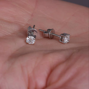 Pendientes de Oro Puro de 14K con Diamantes Cultivados en Laboratorio, Corte Ovalado, Engastados en Bisel, Precio de Fábrica al por Mayor, Regalo de San Valentín, Regalo de Aniversario para Mujer - Product Image 1