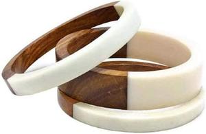 กำไลข้อมือเรซินคุณภาพพรีเมียม ผิวเรียบเนียน ทนทาน เหมาะสำหรับผู้หญิง ดีไซน์หรูหรา เครื่องประดับแฟชั่นสำหรับสวมใส่ในชีวิตประจำวัน - Product Image 4