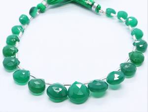 AAA Natural Green Onyx Faceted Heart Shape Beads 7 to 9 MM Onyx Briolette 7 Inch Natural Green Onyx Heart Beads for Jewelry - Product Image 3