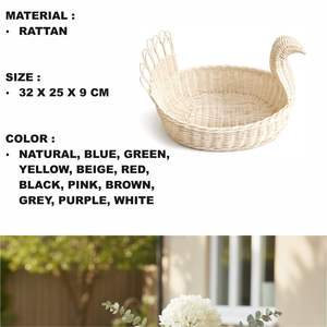 Panier en rotin artisanal SWAN - Product Image 2