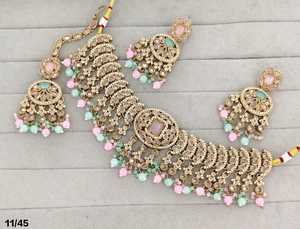 Conjunto de Collar Gargantilla de Circonita Cúbica con Corte Radiante y Pendientes a Juego, y Mang Tika, Joyería de Moda para Fiestas, Fabricantes - Product Image 6