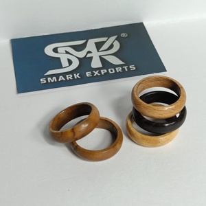 Anillos de Madera Natural Hechos a Mano, Ecológicos, Lisos, de Madera Maciza, Modernos, Unisex, Joyería de Moda, Venta al Por Mayor, Exportación - Product Image 4