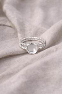 Base de Anillo Redonda de 10mm Chapada en Plata de Ley 925 con Doble Banda, Semimontura Hecha a Mano para Joyería, Base de Anillo Personalizable - Product Image 2
