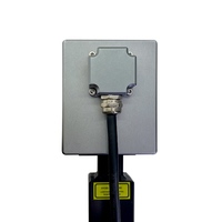 Machine de marquage de ligne de montage à code de lot et date d'expiration au laser à fibre, certifiée ISO CE, fournie par l'usine, imprimante laser à fibre fermée 30W