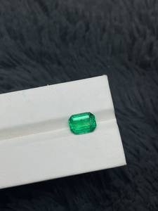 Piedra Preciosa de Esmeralda Natural, Corte Esmeralda, Color Verde, 4.0 Quilates, Material de Joyería Suelto, Valoración de Terceros - Product Image 5