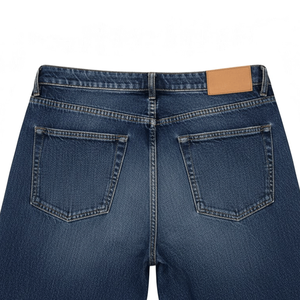 Shorts de Mezclilla con Pedrería de Alta Calidad, Fabricación OEM, Tela de Origen Avanzado, Colocación Precisa de Cristales - Product Image 5