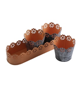 เทียนทีไลท์3ชิ้นขนาดเล็กพร้อมถาดรูปไข่สำหรับงานแต่งงานปาร์ตี้บนโต๊ะเทียนโลหะ - Product Image 1