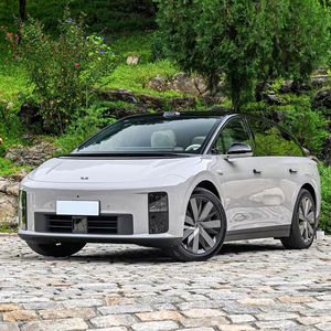 Venta Directa de Fábrica 2025: Li Auto Lixiang, Vehículo Eléctrico 4x4 de 6 Plazas, Nueva Energía - Product Image 1
