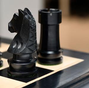 Jeu d'échecs Staunton pour tournoi, hauteur du roi 3,75 pouces, en bois d'ébène et de buis, au meilleur prix - Product Image 1