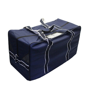 Sac de voyage élégant pour la gym et les sports, grande capacité, design léger, parfait pour les week-ends et les sorties en plein air, en vente - Product Image 3