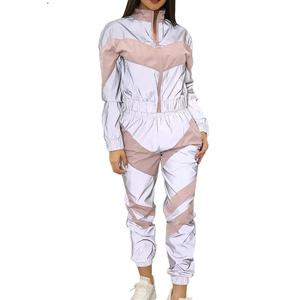 Personnalisé 2024 Femmes Simple Imperméable Logo Coupe-Vent Jogging Sports Réfléchissant Deux Pièces Ensembles Personnalisé En Gros - Product Image 3