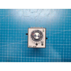 IDEC GT3F + SR2P-05C d'occasion, équipement semi-conducteur de seconde main - Product Image 2
