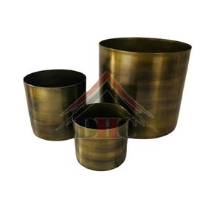 Ensemble de jardinières en laiton antique, pot à fleurs de luxe en or pour la décoration de la maison et du jardin, pot à plantes rond en fer décoratif pour l'intérieur et l'extérieur - Product Image 1