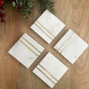 Sous-verres carrés en marbre blanc avec incrustation métallique, lot de quatre sous-verres en pierre naturelle - Product Image 3