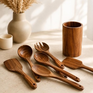 Juego de utensilios de cocina de madera de acacia natural hechos a mano: cuchara, espátula, cucharón, volteador, cuchara ranurada. Ecológico, apto para lavavajillas. - Product Image 6