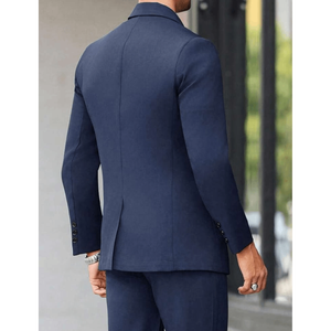 Traje Moderno Azul Medianoche para Hombre, con Detalle de Ojales Asimétricos y Doble Botonadura - Product Image 3