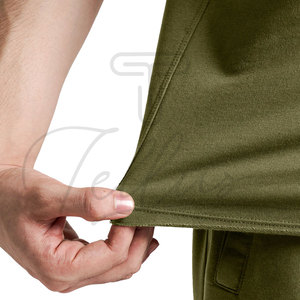 TELLUS APPAREL Débardeur de sport à capuche pour homme, très populaire – Personnalisable, couleur unie, tricoté 240g, imprimé numériquement, séchage rapide, respirant - Product Image 3