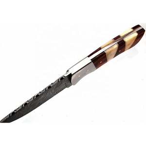 Couteau pliant en acier Damas MAYSARA IMPEX de haute qualité, 18 cm, multifonctionnel, avec étui en cuir, support OEM personnalisé, pour l'extérieur - Product Image 3