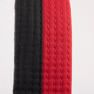 Ceintures de karaté en caoutchouc personnalisées de haute qualité, durables pour adultes, unisexe, en vente, avec logo personnalisé OEM, ceintures de karaté BJJ pour hommes et femmes - Product Image 5