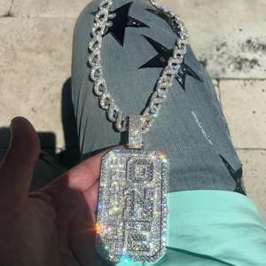 Colgante de Moissanita Personalizado Totalmente Engastado en Plata 925, Pasa Prueba de Diamante, Joyería Hip Hop, Colgante con Inicial/Letra - Product Image 4