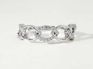 Bague de fiançailles pour femme en or blanc massif 10K 14K 18K avec diamant de laboratoire taille marquise 1 carat, certifié IGI, couleur E, clarté VVS - Product Image 1
