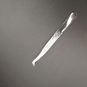 Beauty Salon Stainless Steel Precision Fine Tip Eyelash Applicator Tweezers for Lash Extension Technicians - Product Image 3
