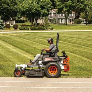 เครื่องตัดหญ้าแบบ Zero Turn ระดับอุตสาหกรรม สำหรับการตัดที่รวดเร็วและใช้งานได้อย่างมั่นคงในสภาพการทำงานที่ต้องการความทนทานสูง - Product Image 1