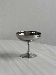 ชามโลหะทำมือสไตล์เรียบง่ายสำหรับตกแต่งโต๊ะกลาง - Product Image 3