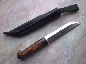 Cuchillo Medieval Forjado a Mano Personalizado OEM DIY con Hoja de Acero al Carbono de 3MM de Grosor, Punta Clip y Borde Recto, con Funda de Cuero - Product Image 2