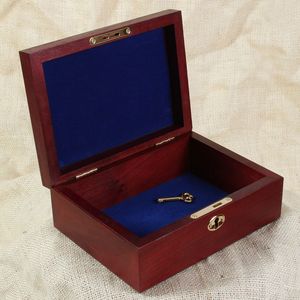 Boîte à bijoux en bois brut faite à la main avec fermoir doré, capacité 1-3L, finition bois naturel, pour rangement, organisation, boîte cadeau artisanale - Product Image 4