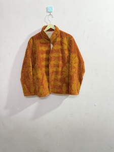 Blazer en velours à col mandarin avec broderie florale faite à la main, veste d'automne pour femme, manches longues, longueur normale - Product Image 3