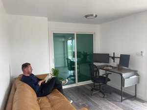 Casa Contenedor de Envío – Casa Contenedor de Envío de 320 pies cuadrados ENVÍO GRATUITO A TODOS - Product Image 2
