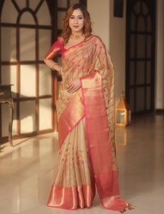 Sari KV Cream Kanjivaram de tela suave pura, hecho a mano, con blusa sin coser - Product Image 2
