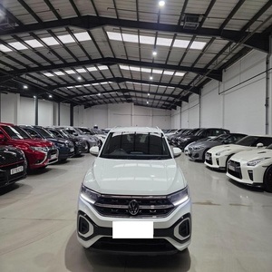 ข้อเสนอสุดคุ้ม ปี 2022 T-R0C 1.5 TSI R-LINE แฮทช์แบ็ก - Product Image 1
