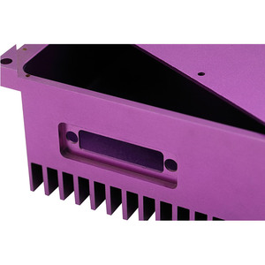 Rail de guidage extrudé industriel, série 6000, profil carré en alliage d'aluminium, marque CNW Aluminium, tempérage T3~T8, tolérance 1%, soudage - Product Image 3