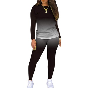 T-shirt oversize pour femmes Leggings Jogger pour femmes Streetwear Survêtement 2 pièces Ensemble pour femmes - Product Image 1