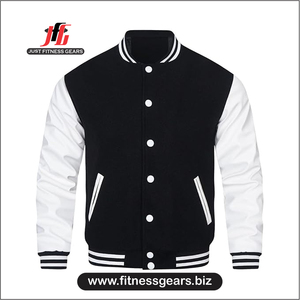 Chaqueta Varsity Personalizada Ecológica para Hombre JUST FITNESS GEARS, Roja y Negra con Bordado Frontal, Estilo Casual para Invierno, Poliéster/Algodón - Product Image 3