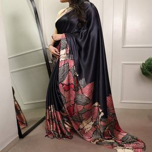 VASTRA COTTAGE Sari de satén mate con estampado elegante y blusa sin coser, colección étnica para fiestas. - Product Image 3