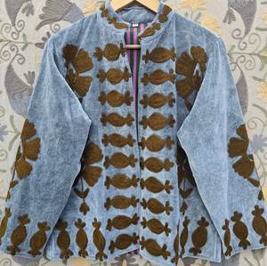 Chaqueta Casual Ecológica de Terciopelo con Bordado Floral Suzani Vintage, Mangas Caídas y Forro Interior de Algodón - Product Image 3