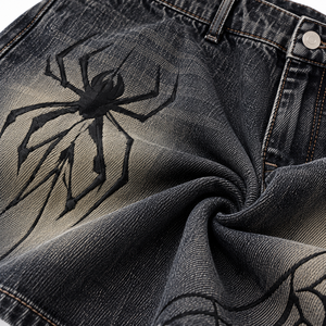 Shorts en jean noir délavé personnalisés avec motif toile d'araignée, style streetwear ample, vintage et gothique - Product Image 3
