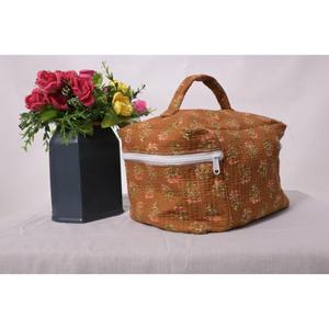 Pochette de maquillage matelassée en coton à imprimé floral, grande trousse de toilette artisanale pour voyage, fermeture éclair - Product Image 3