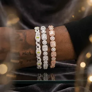Bracelet de luxe en moissanite et diamant, plaqué or rose massif, maillons de chaîne, pour homme, usage quotidien, taille coussin, serti clos, avec breloque - Product Image 6