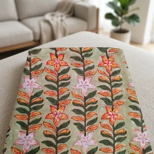 Tissu de coton indien main bloc Design tissé floral moderne tissu de couture en coton imprimé doux prix de gros - Product Image 6