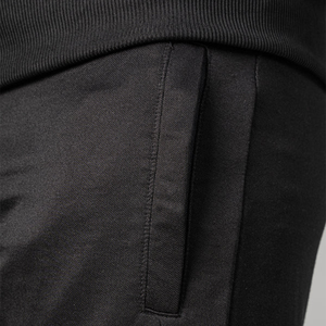 Conjunto Deportivo Informal para Hombre, Chaqueta Deportiva Negra con Cierre Completo y Cuello Alto, Pantalones Deportivos con Franjas Laterales Blancas, 100% Algodón - Product Image 6