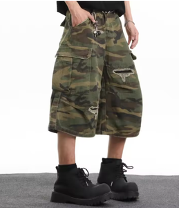 Shorts en jean cargo camouflage pour homme, coupe droite déchirée, décontracté, 7 pouces, style Y2K streetwear vintage, coupe ample, mode été - Product Image 1