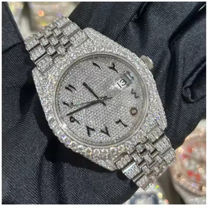 Montre à quartz haut de gamme Hip Hop Iced Out pour hommes avec cadran en moissanite et design de lunette glacée - Product Image 2