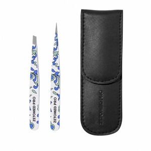 ชุดแหนบคิ้วสแตนเลส Paisley Petite ปลายเฉียง พร้อมกล่องหนังสำหรับพกพา - Product Image 1