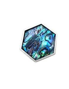 มือจับลิ้นชักหกเหลี่ยมทำจากทองเหลืองเคลือบมุกสีรุ้งและทอง  รูปทรงและขนาดสั่งทำได้ ผลิตในอินเดีย - Product Image 1