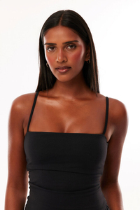 Débardeur bandeau ajusté uni, confortable, simple et élégant, nouvelle collection printemps pour femme, idéal comme sous-vêtement. - Product Image 4
